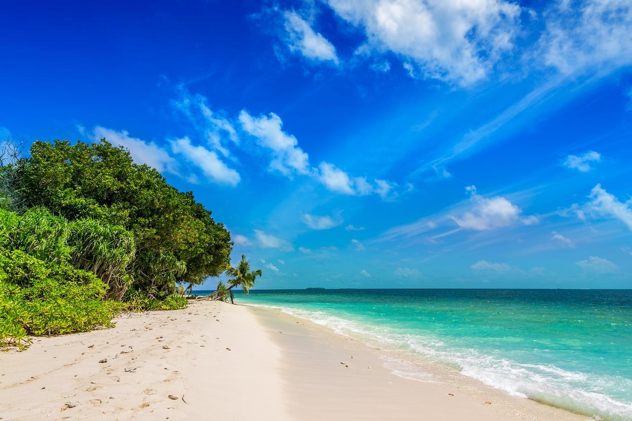 Kiha Beach Дхаравандху Екстериор снимка