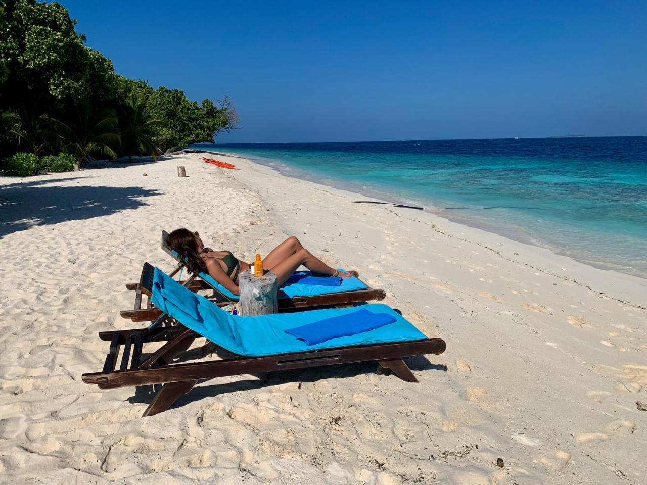 Kiha Beach Дхаравандху Екстериор снимка