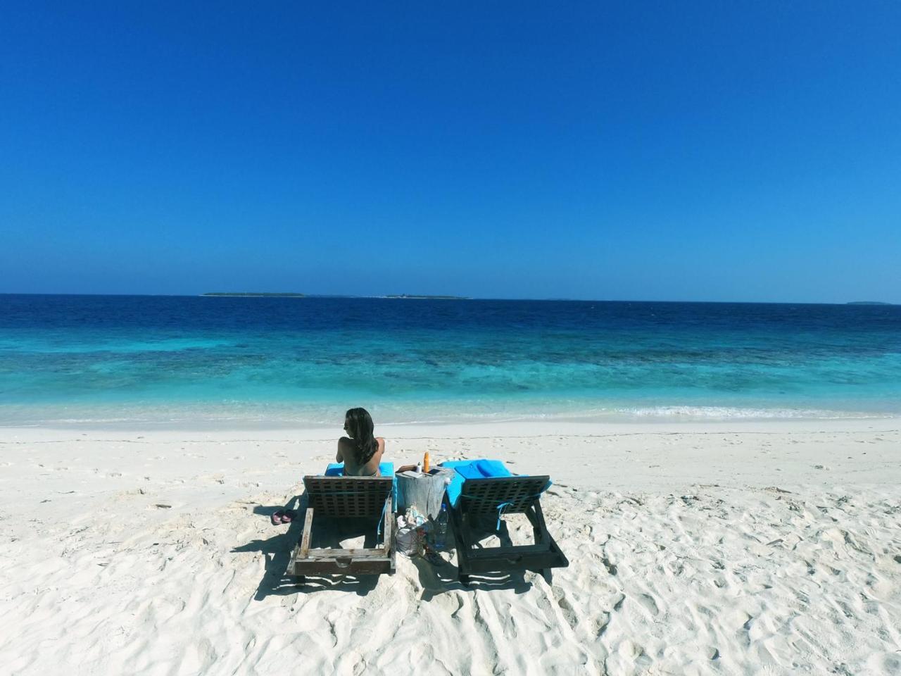 Kiha Beach Дхаравандху Екстериор снимка